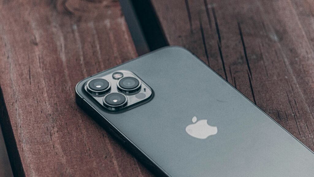 Lost phone tracking online